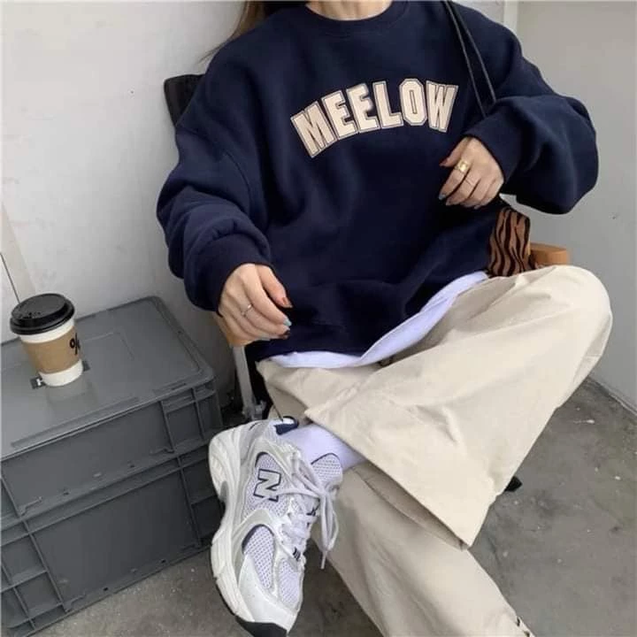 Áo sweater dài tay in chữ Meelow Unisex - Áo nỉ form rộng dài tay phồng kiểu dáng basic đường phố hàn quốc