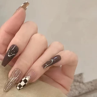 Móng tay giả nail box màu nâu đậm kẻ (bộ 24 móng) 💖 SẴN KEO DÁN 💖