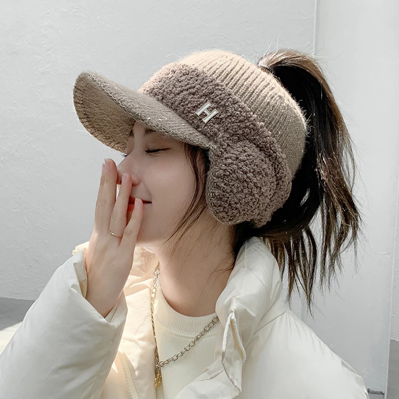 Mũ Len Che Tai Giữ Ấm Mùa Đông Thời Trang Dành Cho Nữ