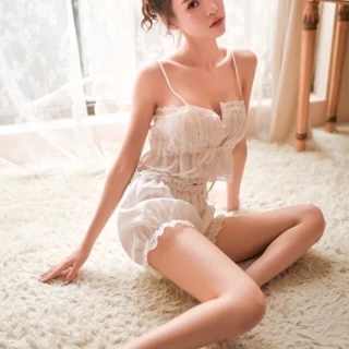 Set đồ ngủ vừa dễ thương vừa sexy