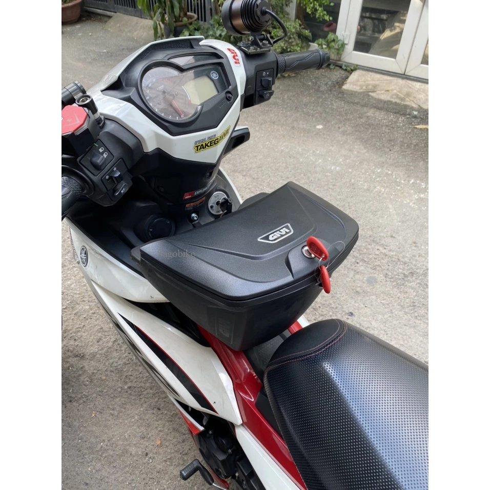 Thùng giữa Givi G10N Exciter 150, hàng chính hãng mới 100%