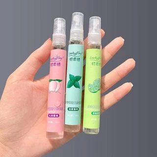 Chai xịt thơm miệng 15ml dung tích giữ mùi lâu không chứa cồn DANA