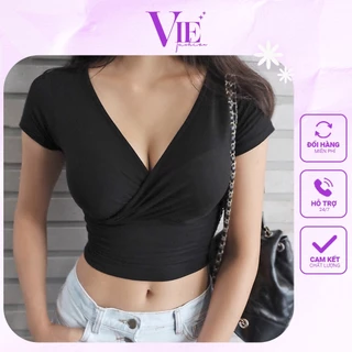 Áo croptop nữ xẻ ngực sexy, ôm eo tôn dáng. Áo croptop cổ V 100% cotton co dãn 4 chiều. Made by VIE fashion 2105-01