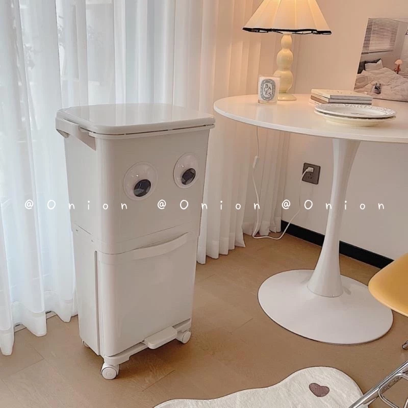 Thùng đựng phân loại rác có ruột decor cỡ to có bánh xe tặng sticker đôi mắt