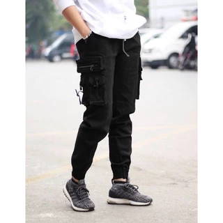 Quần Jogger túi hộp 1 khóa kéo dài ống bo gấu - Chất Vải Kaki Kiểu Thể Thao UNISEX  một Màu Đen. 03x S0