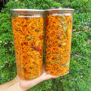 300g KHÔ GÀ LÁ CHANH LON PET - đồ ăn vặt Sài Gòn, thơm ngon đậm vị- Hỏa tốc TPHCM - ViXi Food