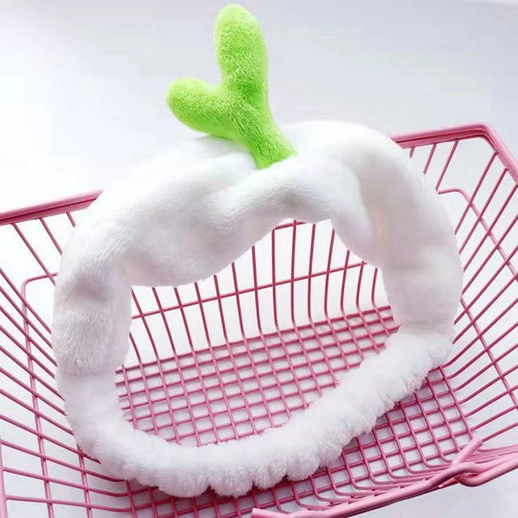 Băng đô hình trái tim màu xanh dễ thương