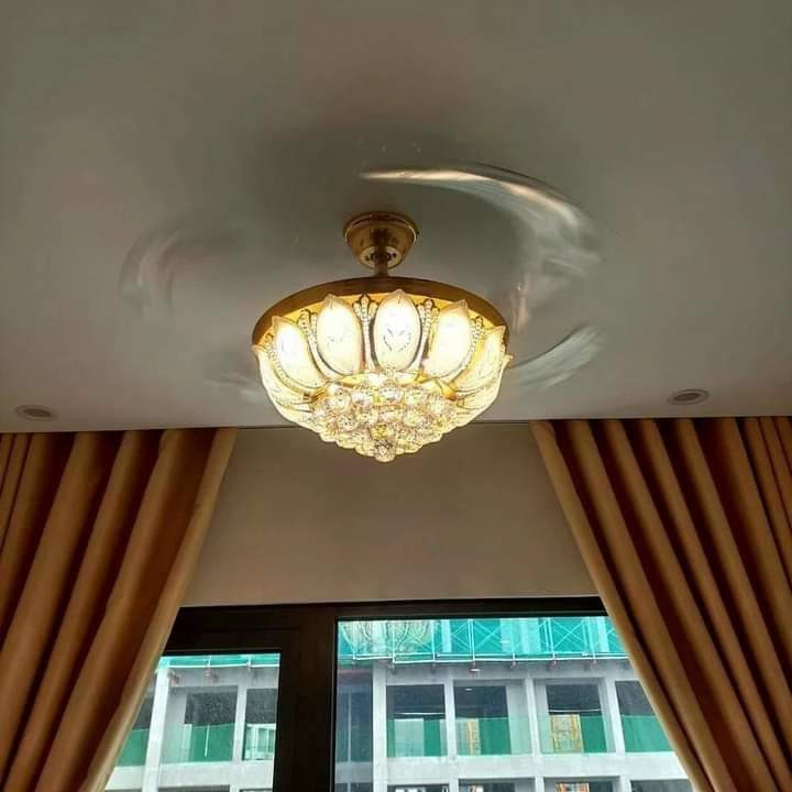 Quạt Trần Cụp Xòe CX90 lõi đồng 4 cánh, kèm đèn led , có nhiều tốc độ gió phù hợp mọi không gian [ bảo hành 3 năm ]