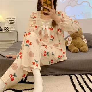 Bộ đồ ngủ Pyjama mềm mại cổ vuông nơ ren cherry gấu