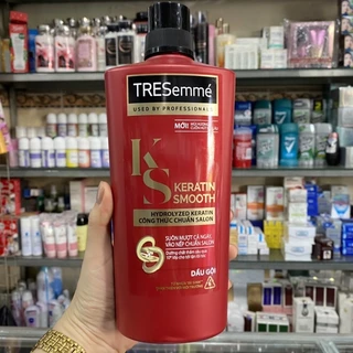 Dầu gội TRESemme Keratin Smooth vào nếp suôn mượt đến 48h - 640g