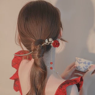 Trâm cài tóc tua rua hình hoa hồng phong cách cổ tích retro tinh tế trâm búi tóc Trung Hoa màu đỏ xanh