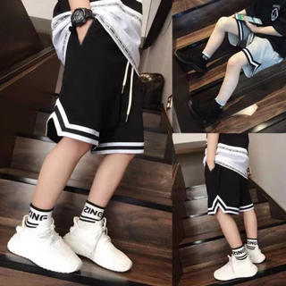 Mẫu mới quần short thể thao phối sọc đen trắng xẻ viền v stylemarven short nam 9000020