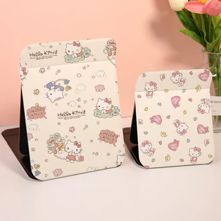 Gương Trang Điểm Gấp Gọn Họa Tiết Hello Kitty Xinh Xắn