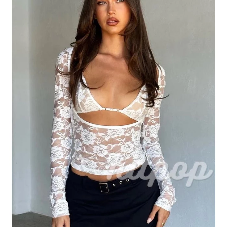 Áo Croptop Tay Dài Phối Ren Hoa Cổ Khoét Sâu Phong Cách Đường Phố Thời Trang Mùa Hè Cho Nữ