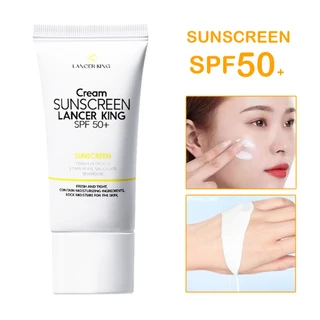 Kem Chống Nắng Chỉ Số SPF50 + Hỗ Trợ Dưỡng Ẩm Cho Da