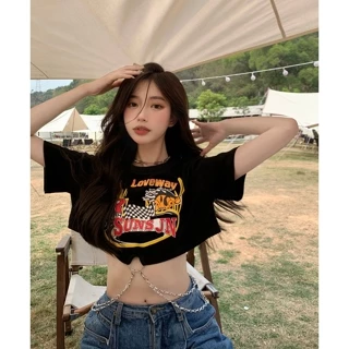 2023 summer new spicy girls đa năng ins fashion t-shirt thiết kế của phụ nữ sense chain cắt ngắn mở rốn màu đen tay áo ngắn