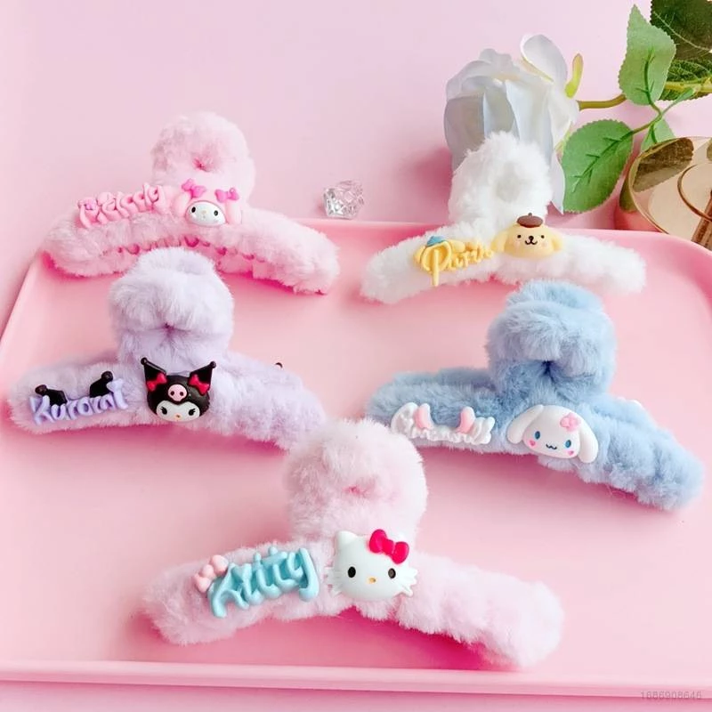 SANRIO Kẹp Tóc Hình Cá Mập Phủ Lông In Chữ Kuromi Cinnamon Hello Kitty mymelody Dễ Thương Ngọt Ngào Thời Trang Cho Bé Gái