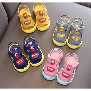 [HCM]Giày đẹp nhựa mềm chống trơn cho bé trai bé gái 6-36 tháng tập đi. Dép quai hậu cho bé 1-5 tuổi.baby link
