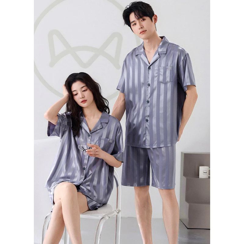 Bộ quần áo ngủ, Bộ Lụa Mặc Nhà Nam Nữ Sọc Xám Quần Đùi Áo Cộc Chất Lụa Gấm Cao Cấp Size Từ 40-95kg.