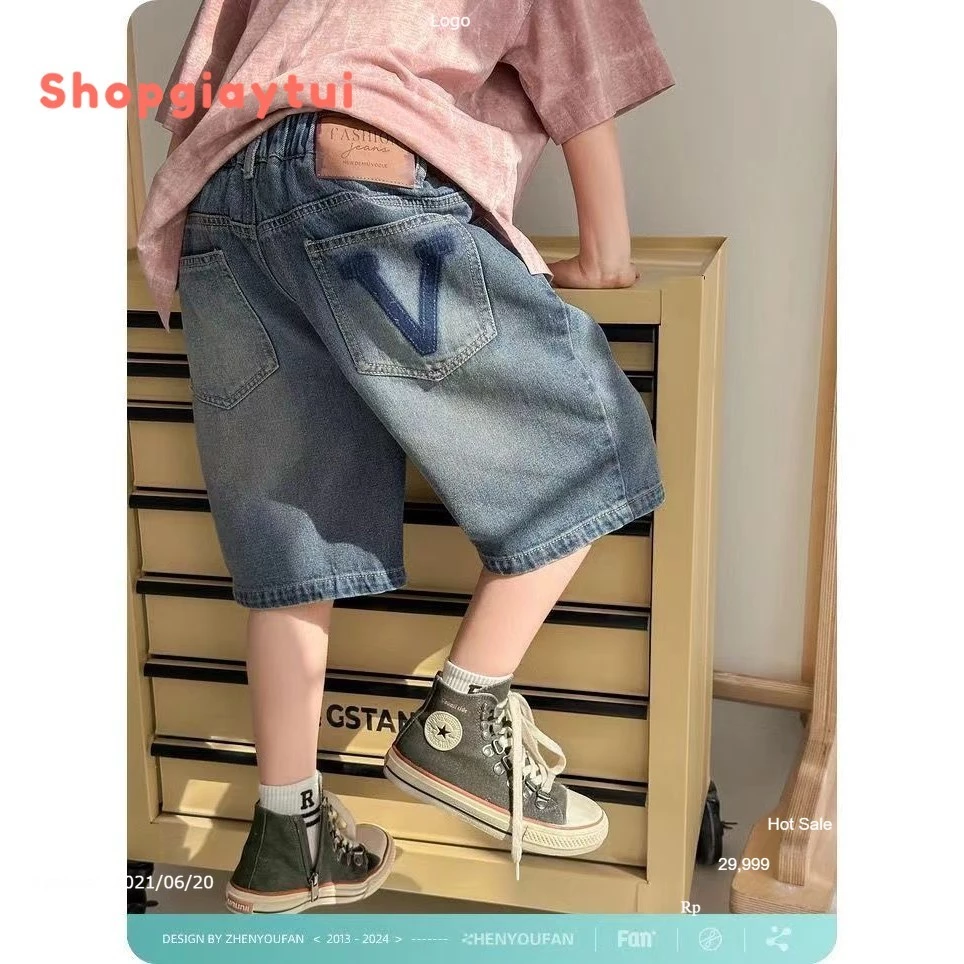 (24-55kg ) Quần Bò Jean Ngố Khoá Họa Tiết Phong Cách Cá Tính Cho Bé Trai, Cạp Chun, Mùa Hè Thêu Chữ V