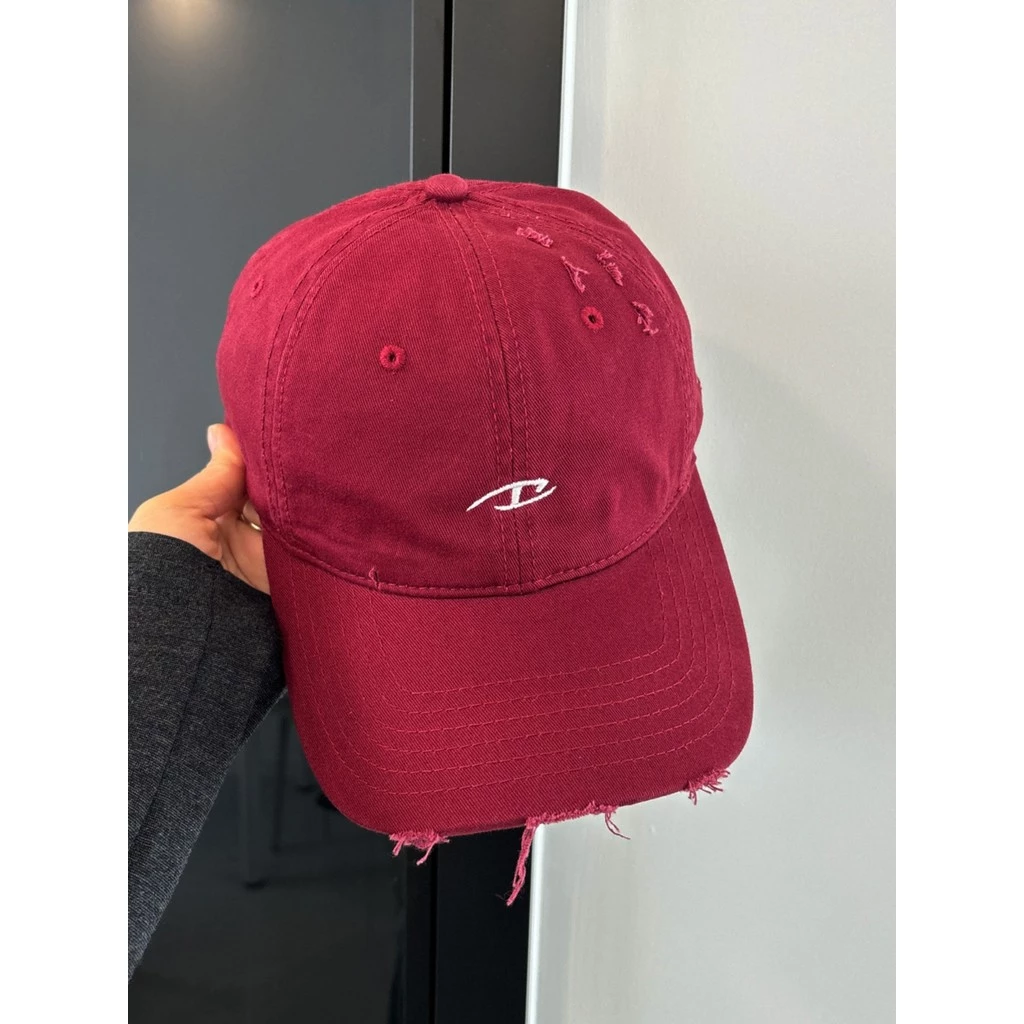 Ins Street Hole Hip Hop Dạo Phố Mũ Bóng Chày Nữ Xuân Hè Phong Cách Mới Thời Trang Đơn Giản Chữ D Thêu Mũ Nam