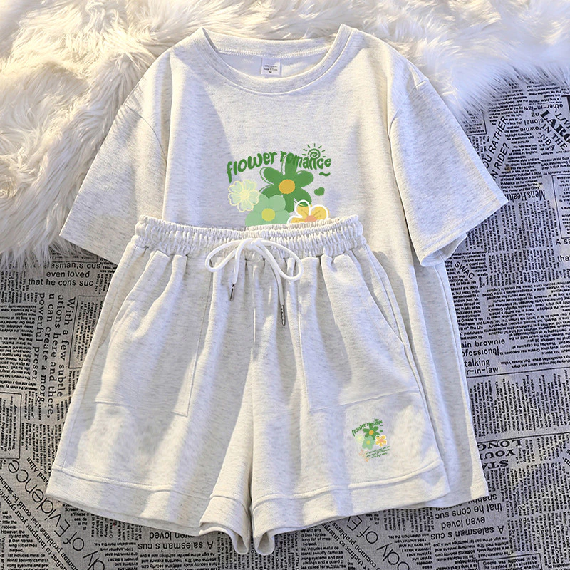 Bộ đồ thể thao mùa hè áo thun ngắn tay quần short dành cho nam nữ hinh flower romatic Genz