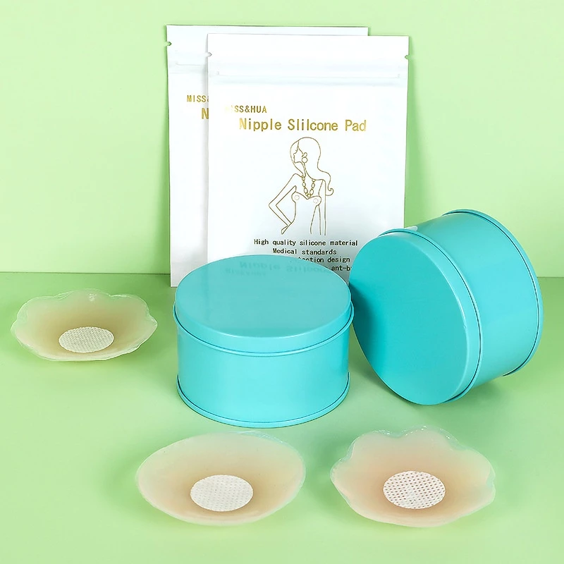 Hộp 10 Miếng Silicon Dán Nhũ Hoa Siêu Dính Êm Ái