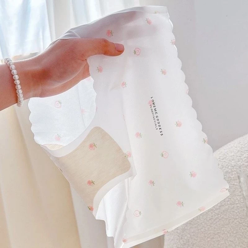 [QS381] Set Quần lót nữ quả dâu su lạnh tàng hình, không viền trơn mềm mịn đáy thông hơi Women.