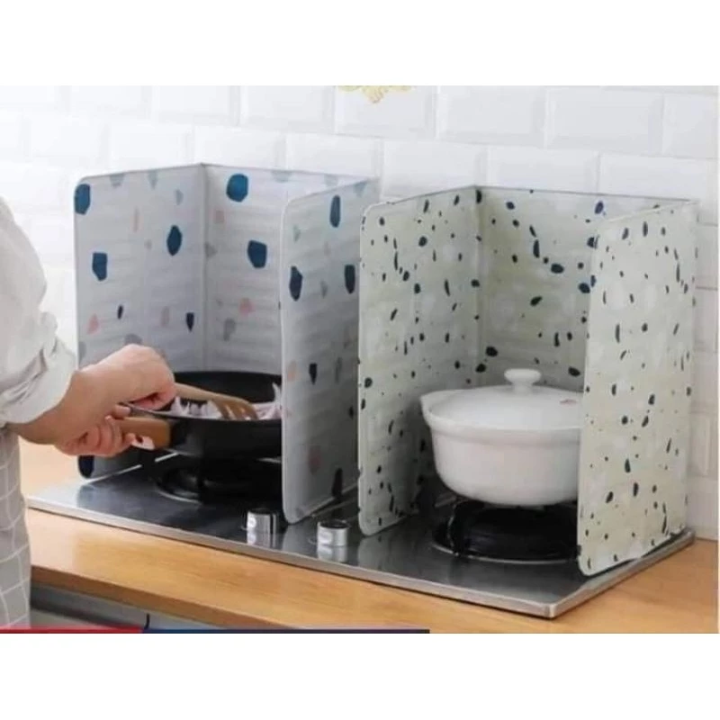 Tấm chắn dầu mỡ bếp ga chống bắn dầu mỡ tiện ích