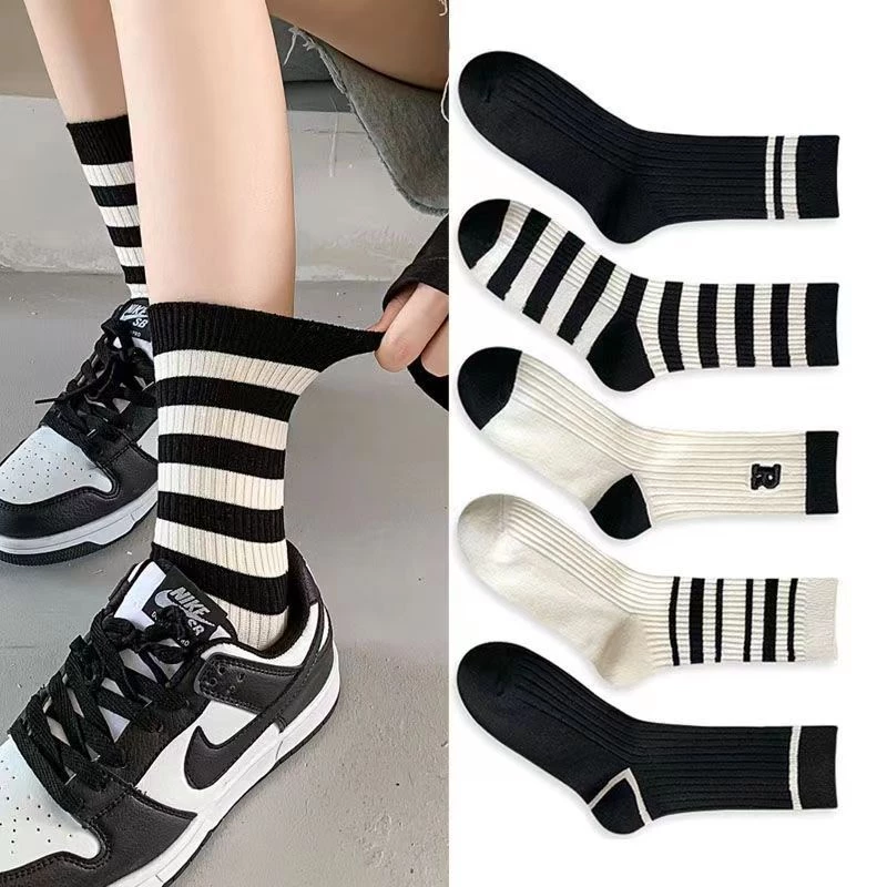 Tất Nữ Cổ Cao Viền Sọc Cotton Cao Cấp Phong Cách Hàn Quốc