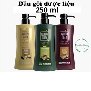 Dầu gội Dược liệu Nguyên Xuân chai 250ml