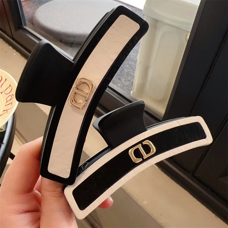 Kẹp da cổ điển dành cho nữ ins. khí chất, kẹp cá mập, kẹp tóc cao cấp phong cách Hàn Quốc lớn