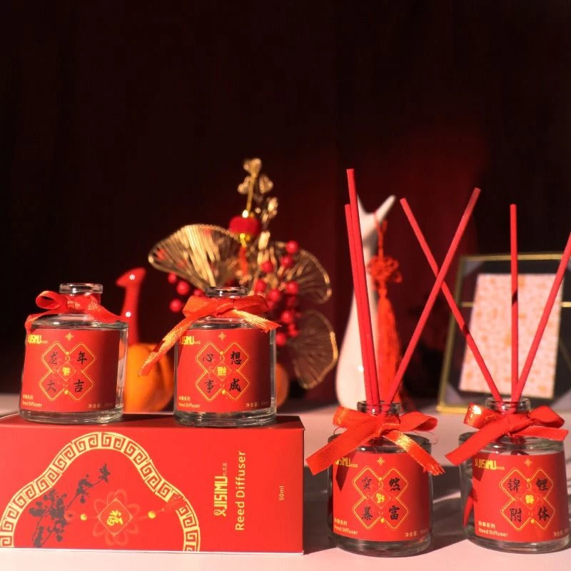 Lọ nước hoa tinh dầu khếch tán thơm phòng mừng năm mới kiểu Trung Hoa 50ml