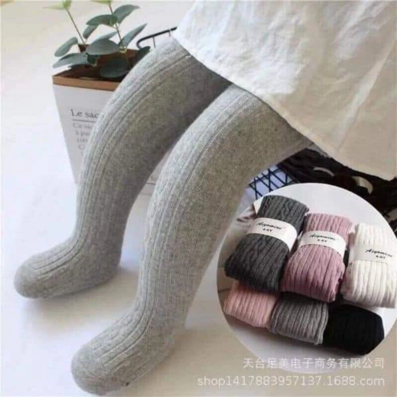 Quần tất len có bàn cho bé gái size 3 tháng đến 6 tuổi . Hàng Quảng Châu cao cấp