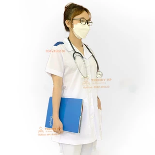 Bộ quần áo blouse trắng trơn dáng ngắn có CẦU VAI XANH cho thực tập sinh - áo blue điều dưỡng, y tá, dược sỹ có cầu vai