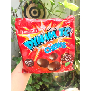 Kẹo Nhai chocolate 3 viên Hương Bạc Hà Dynamite Chews Choco Mint Candy (Gói 125g)