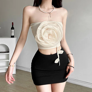 Áo ống crop Top trang trí hoa lớn màu trơn