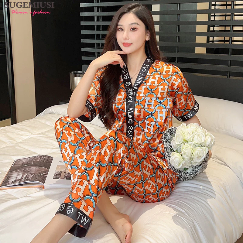 Bộ Đồ Ngủ Mùa Hè Sugemiusi Nữ Ice Silk Quần Ngắn Tay Bộ Hai Mảnh Mùa Xuân Hè Cardigan Loungewear Có Thể Mặc Bên Ngoài