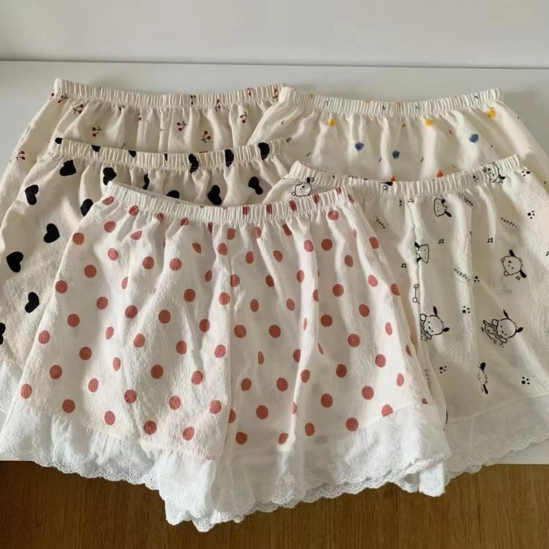 Quần short cotton phồng hoạt hình mới ren rộng Bộ đồ ngủ ở nhà cho bé gái dễ thương