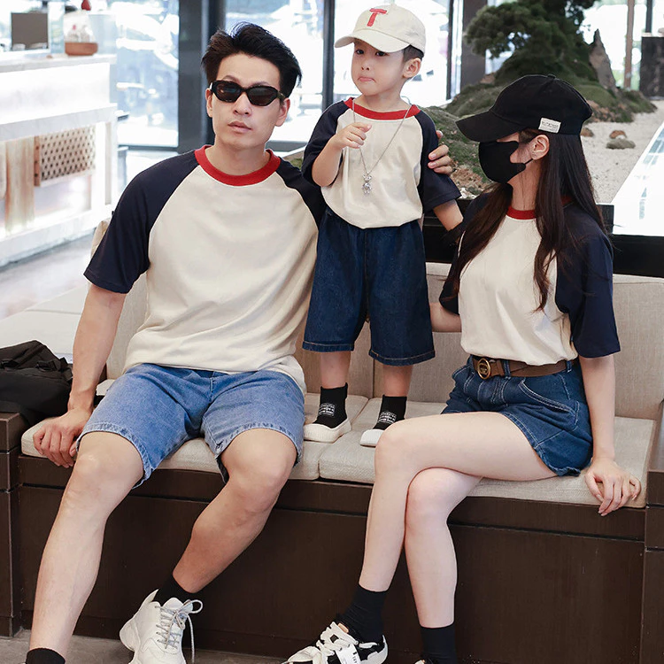 Trang phục ngắn tay dành cho cha mẹ và con cái mùa hè, Trang phục ngắn tay màu tương phản phiên bản Hàn Quốc, Trang phục mẹ và con cái, Trang phục cặp đôi, Ảnh gia đình
