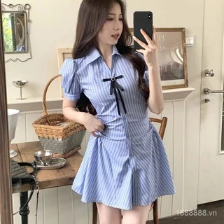 Áo sơ mi mini tay dài lông xù có tay phồng chân váy xoè nhiều tầng dáng dài Váy Sơ Mi Đính Kèm Nơ Tiểu Thư Kẻ Xanh Tay Bồng Kèm Quẩn Bảo Hộ