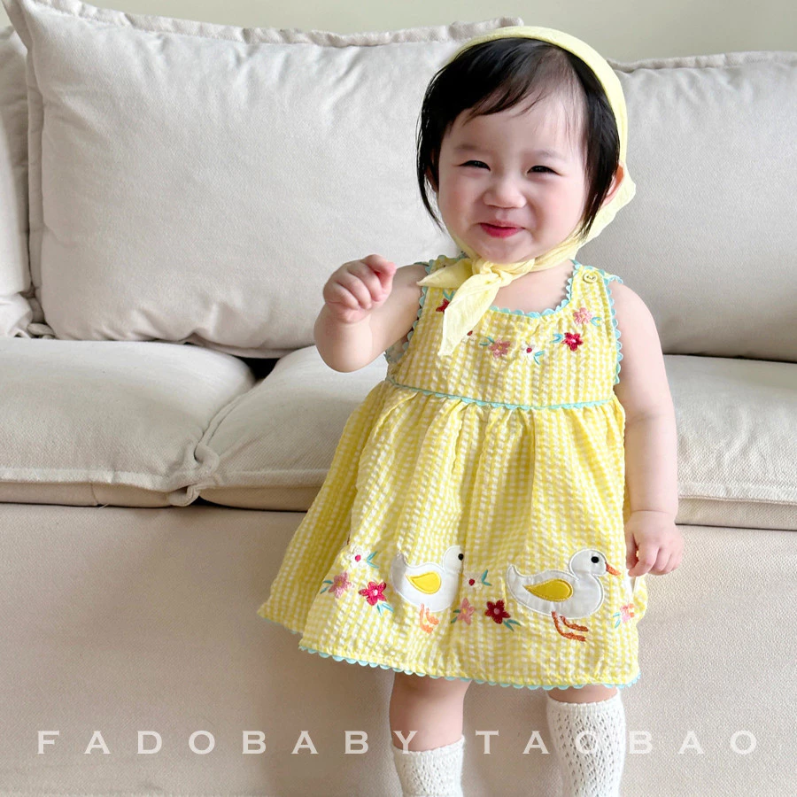 váy vịt vàng cho bé gái 1-5 tuổi