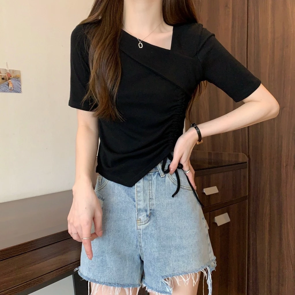 Áo thun nữ tay ngắn Slim-fit xếp ly Kích thước lớn Hợp thời trang cổ chữ v Slimer Nhìn mùa hè Phong cách mới Không đều Top Fat MM K