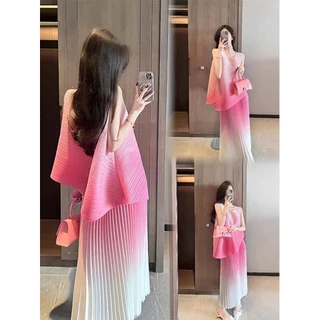 Bộ đồ phong cách Hồng Kông Váy hai mảnh Bộ váy mùa hè nữ 2024 Phong cách mới Màu hồng Gradient kiểu Pháp Váy xếp ly không tay