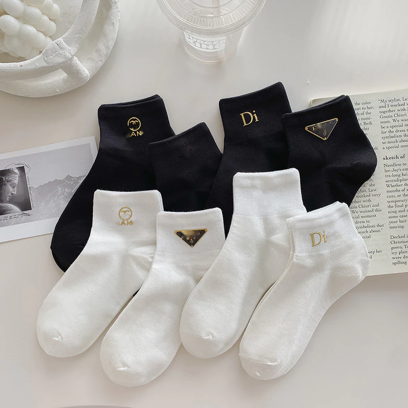 Thời trang, tất thuyền đen trắng mới mùa xuân hè, tất cotton ngắn thể thao thoáng khí cho phụ nữ