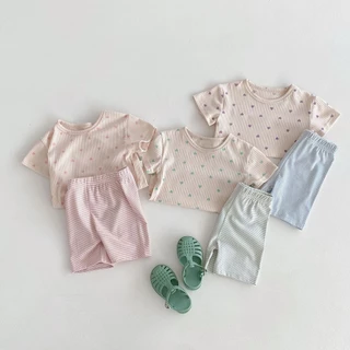 Quần áo trẻ em mùa hè Bộ đồ trẻ em in hình tình yêu Áo thun Cotton có quần short sọc Bộ đồ ngủ bé gái