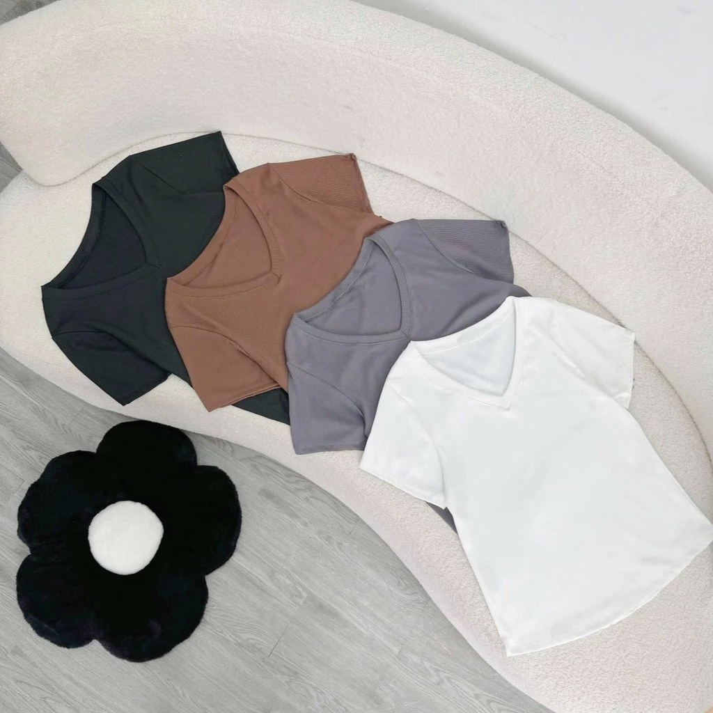 Áo Thun Cổ Tim Bigsize Nữ Tay Ngắn Vải Thun Mặc Mát Basic Dễ Phối Thời Trang Nhiều Màu G174