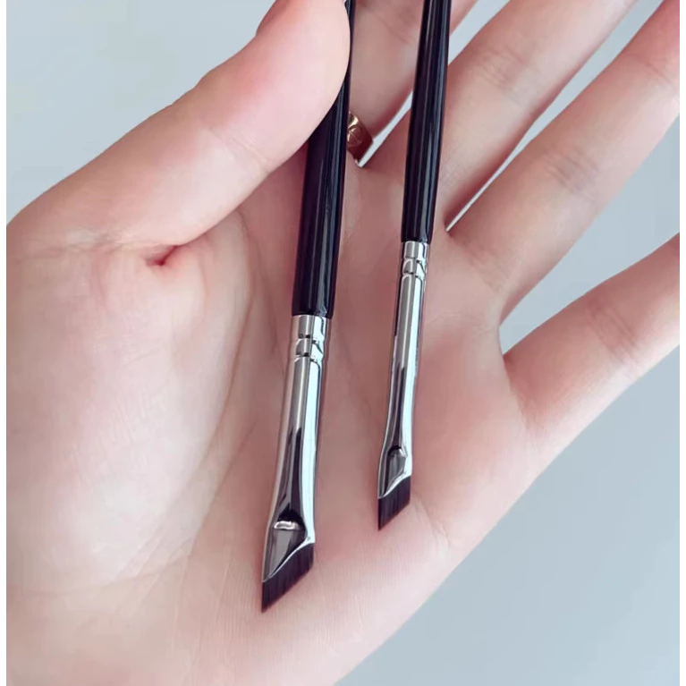 Phiên bản nâng cấp 182 Blade Eyeliner Brush Bàn chải trang điểm siêu mỏng Bàn chải lông mày vát mềm Bàn chải lông mày Nằm Silkworm trang điểm lông mày 181 lưỡi