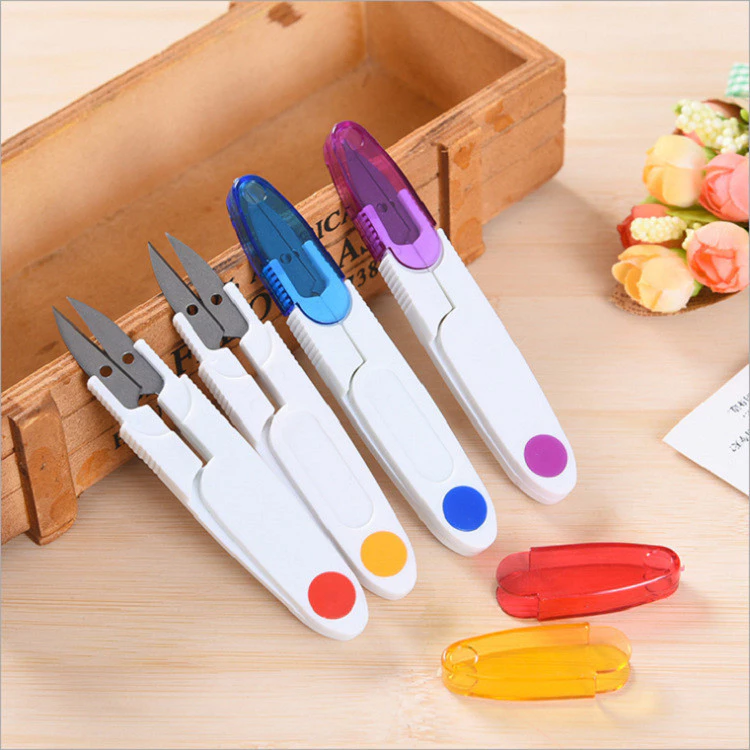 Kéo Cắt Chỉ Len LylyCraft - Kéo Bấm Có Nắp Cao Cấp. An Toàn Và Tiện Dụng