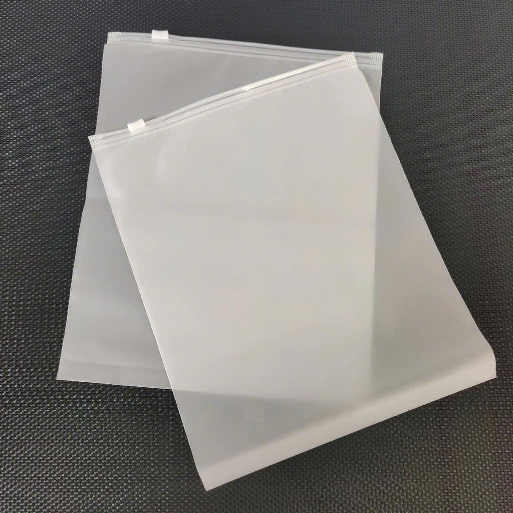 Túi Zip lụa mờ có khóa kéo đựng đồ cá nhân kt 25x17cm
